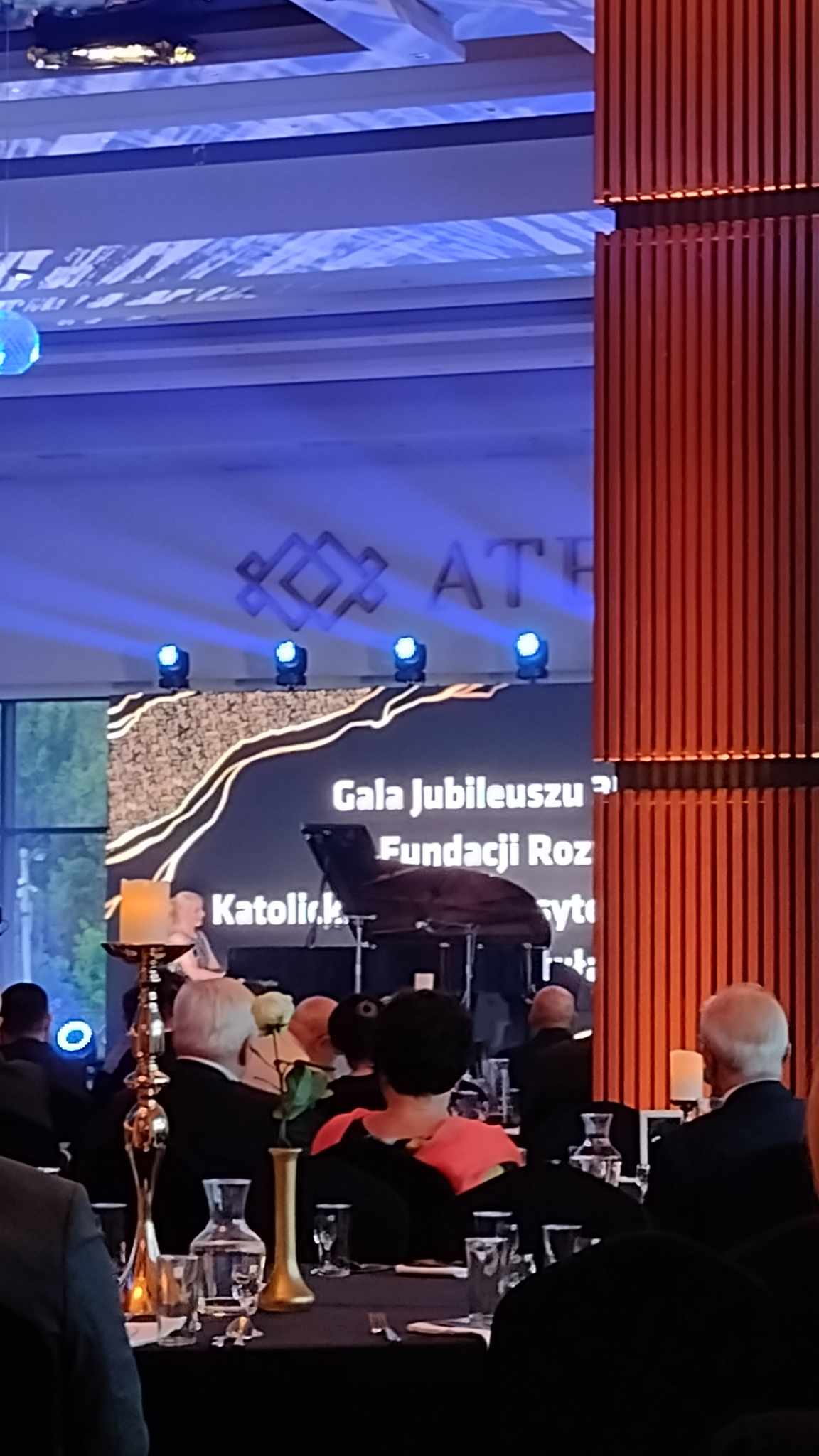 gala 4
