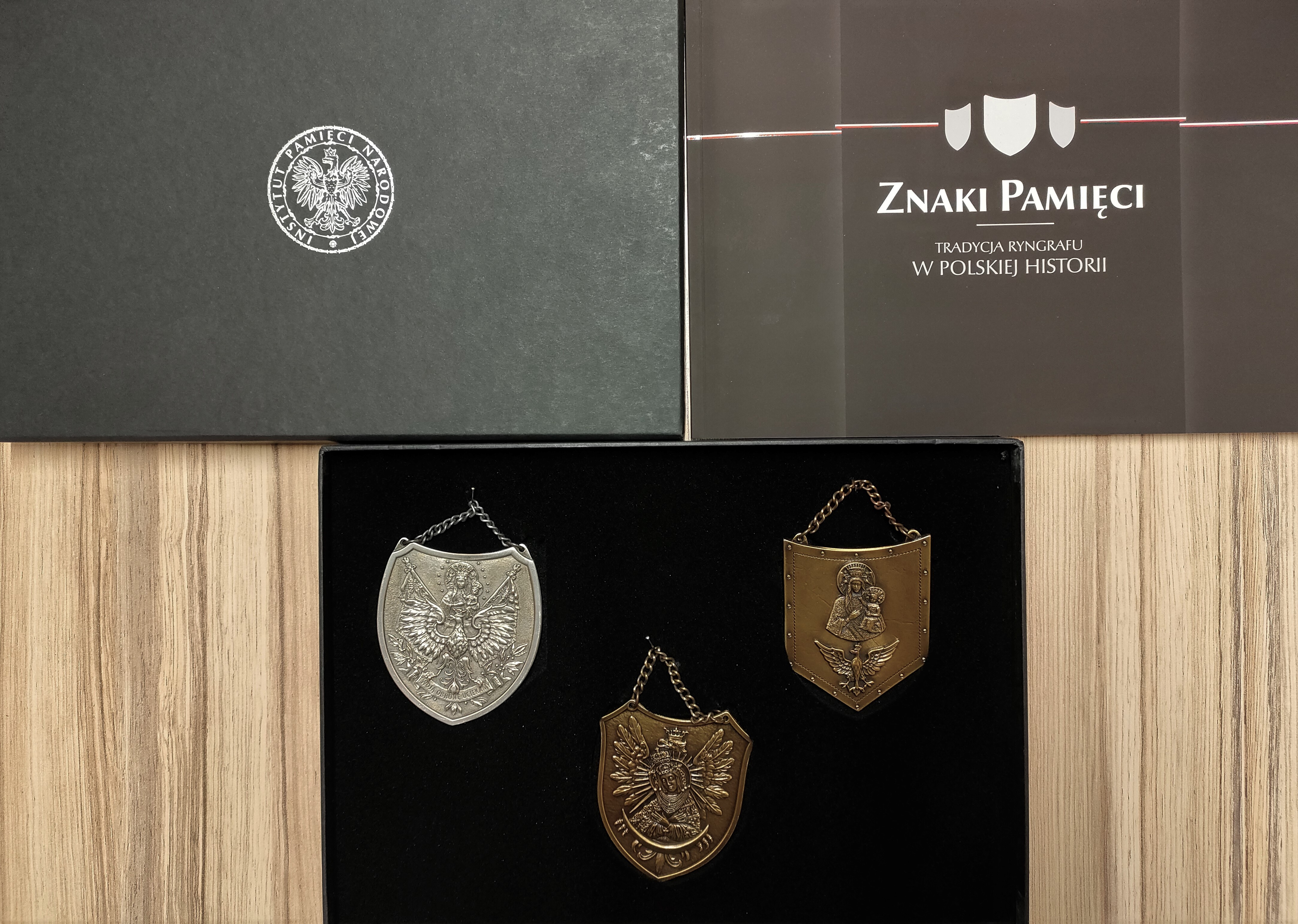 IPN gratulacje